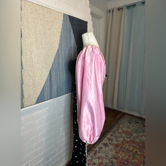 Fashion Nova Black Crop Top with Balloon Pink Sleeves - Picture 6 of 8